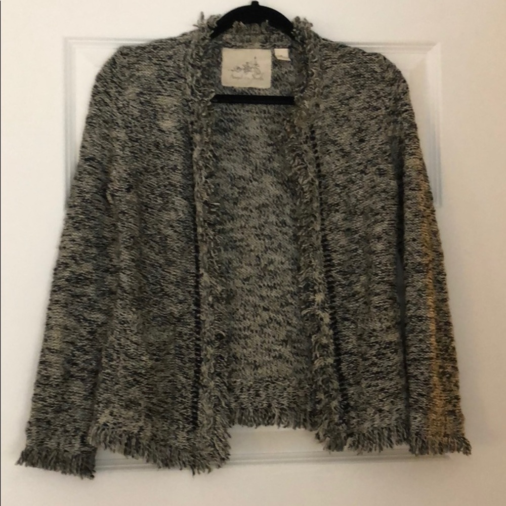 Angel of the North chunky fringed cardigan